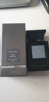 Parfum Tom Ford - Out Wood