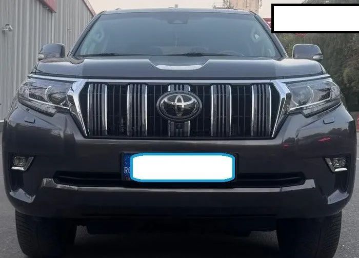 Toyota Land Cruiser dotari premium de top avs luxury unic proprietar