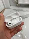 AirPods Pro оригинал (только кейс)