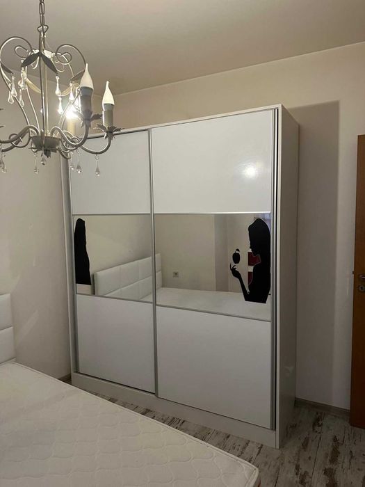 Тристаен апартамент в Центъра