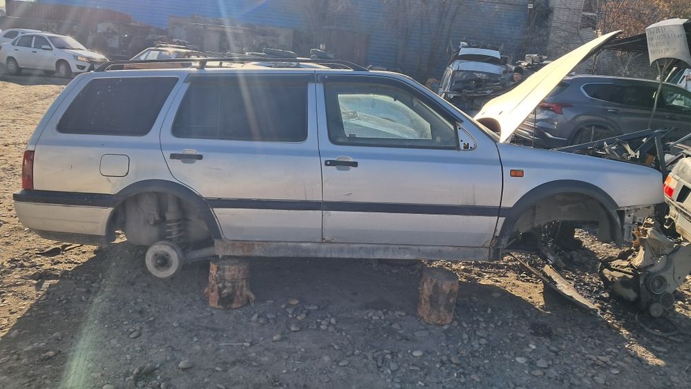 Продам запчасти на фольксваген пассат б3 , гольф3 венто ауди 80 б3 б4