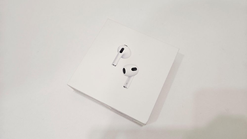 Наушники Apple AirPods 3 белый