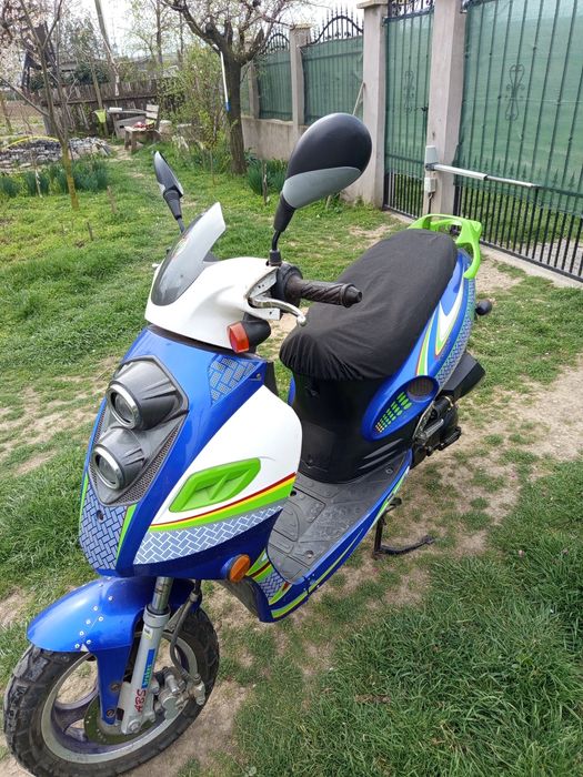 Scuter First bike