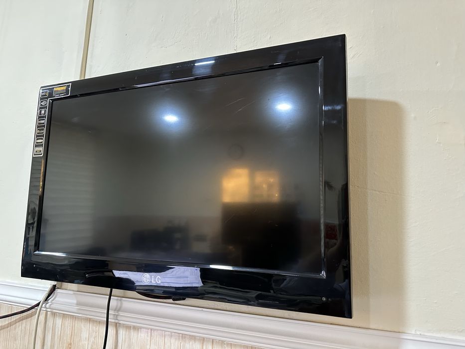 Продается телевизор LG