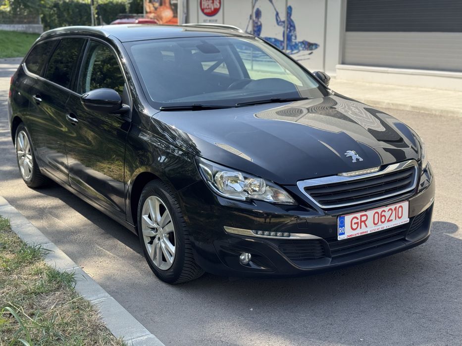 Peugeot 308 1.2 benzina 110 cp / 2017 / panorama / 120.000 km
