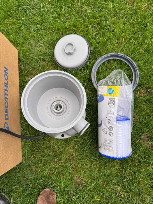 Vand pompa Bestway 58381  folosita 1 data + piscina rot. 2.5m bonus