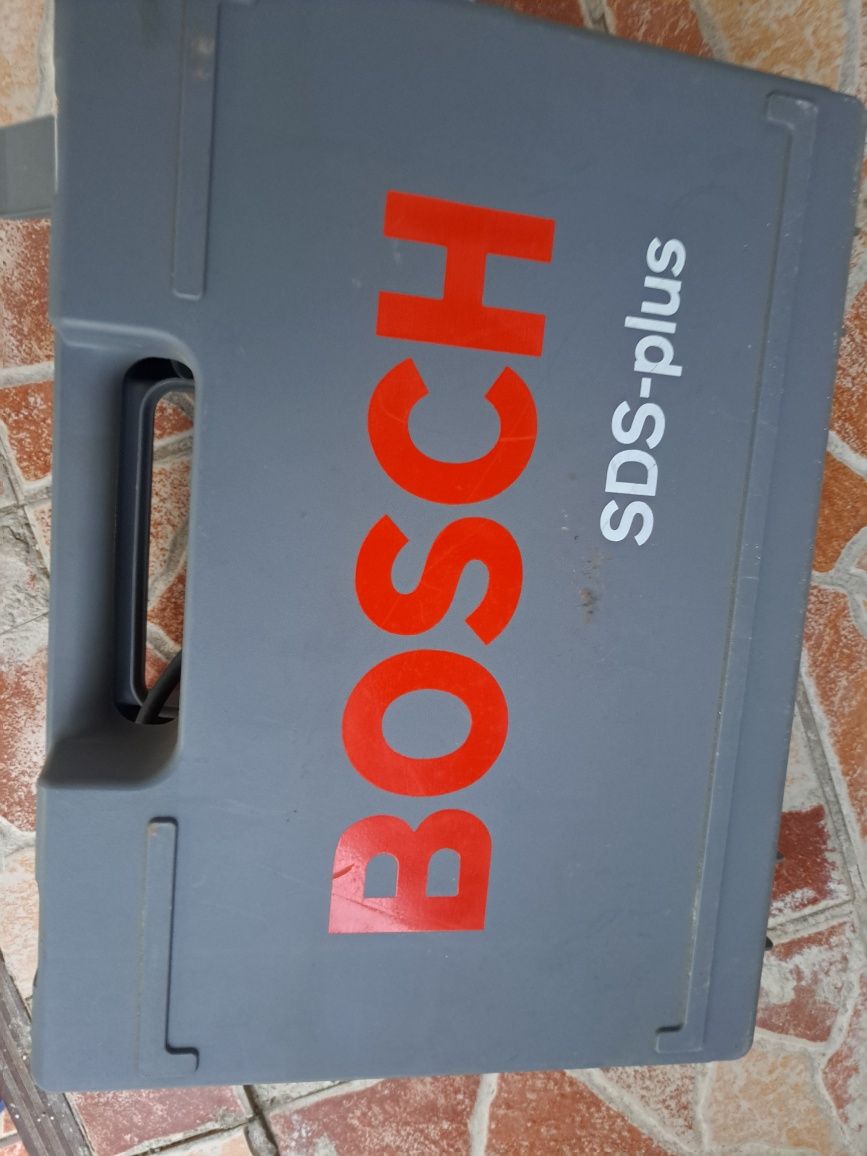 Bormașini Bosch  percutie