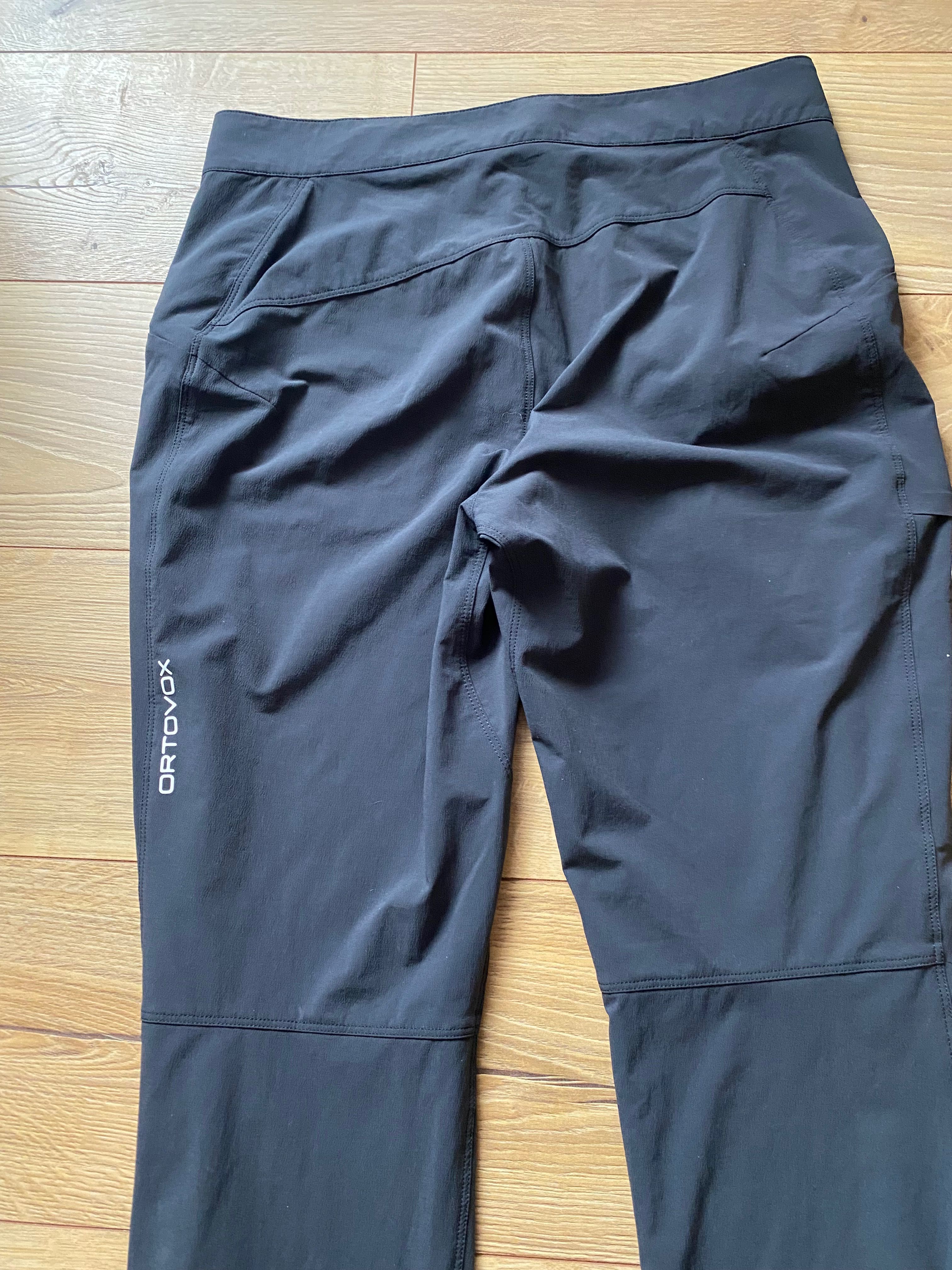 ORTOVOX-pantaloni sport, stare impecabila, dame , softshell, marimea L