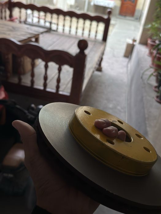 Jentra oporniy brembo