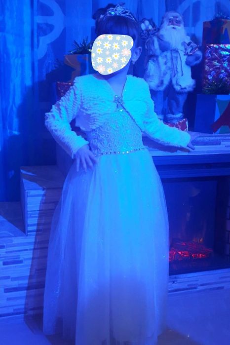 Платье7-9 лет размер 38