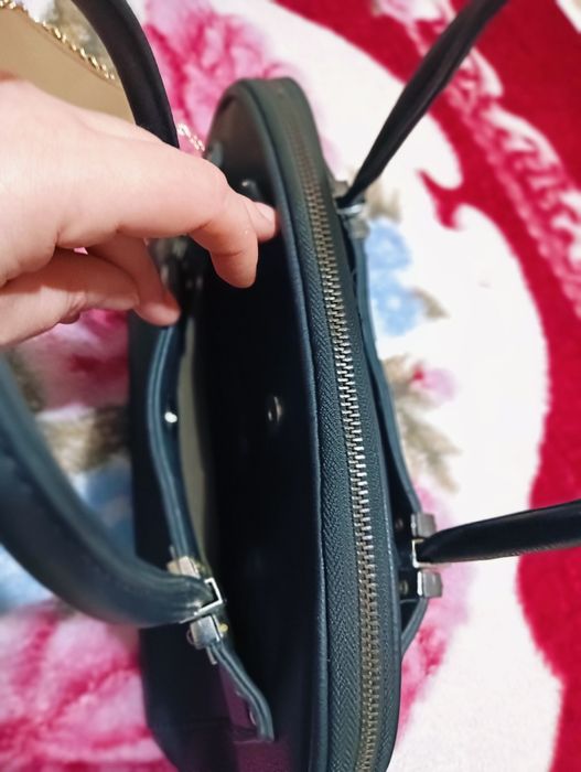 Vând în stare bună