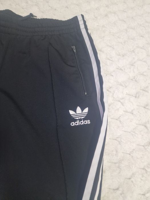 Pantaloni  adidasi S