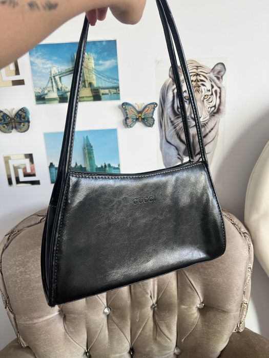 geanta Gucci de umar