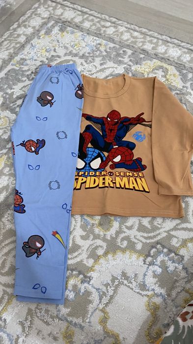 Пижама на мальчика б/у  состояние нормальное