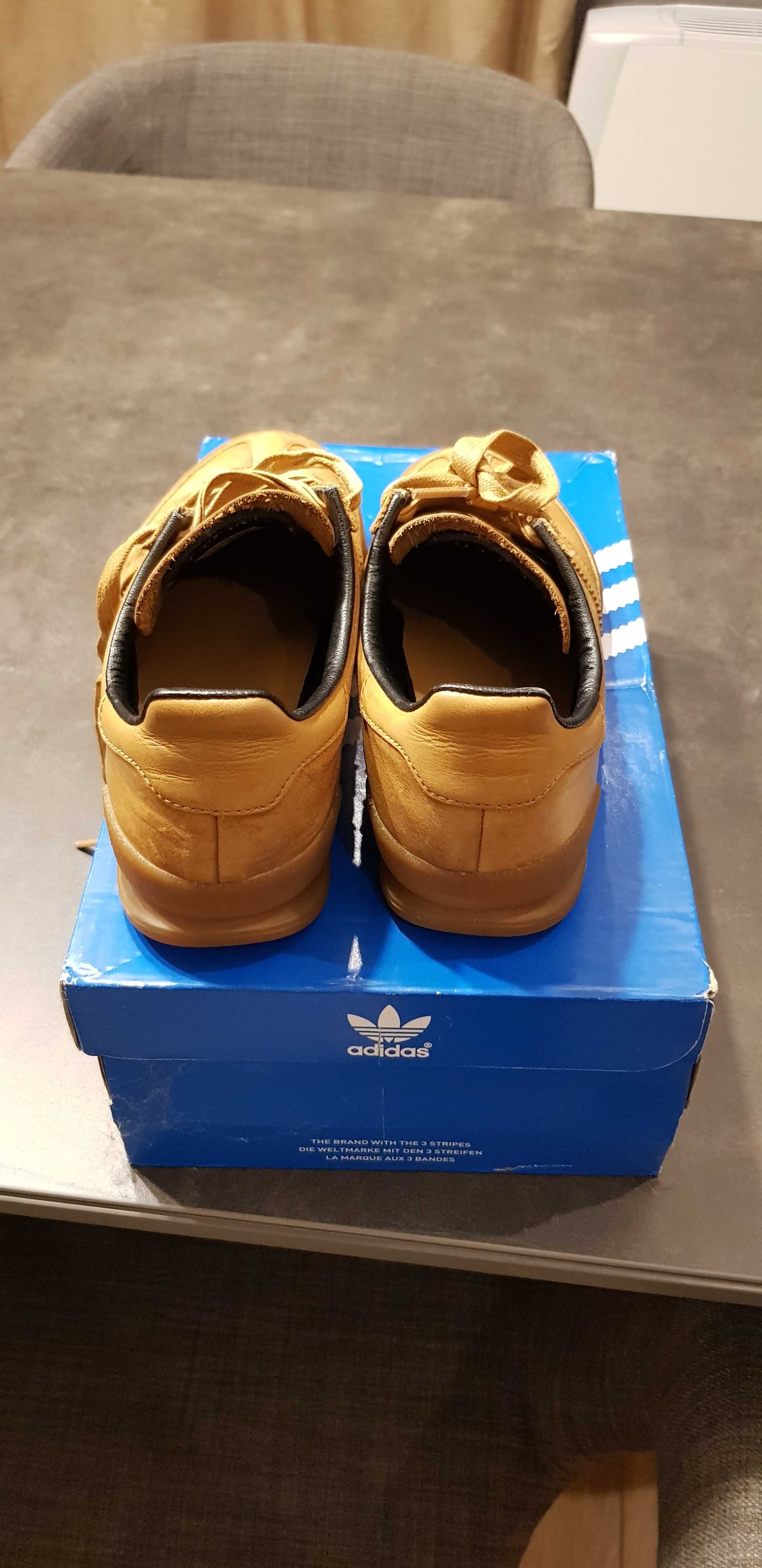 Оригинални кожени маратонки ADIDAS MARK II номер 37