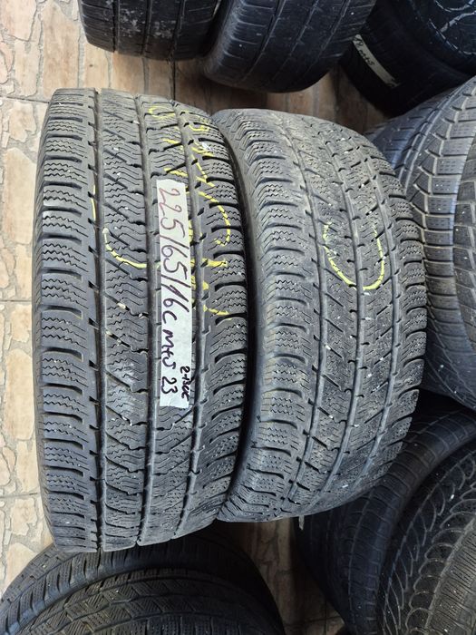 Vând cauciucuri 225/65/16 C M+S 2 buc (Semperit) dot 28/2023