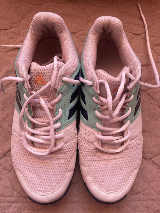 Дамски маратонки номер 39 1/2 Адидас / Adidas