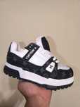 Adidasi Louis Vuitton maxi black and white calitate premium