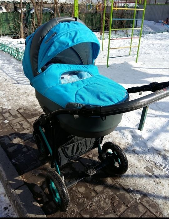 Коляска Camarelo