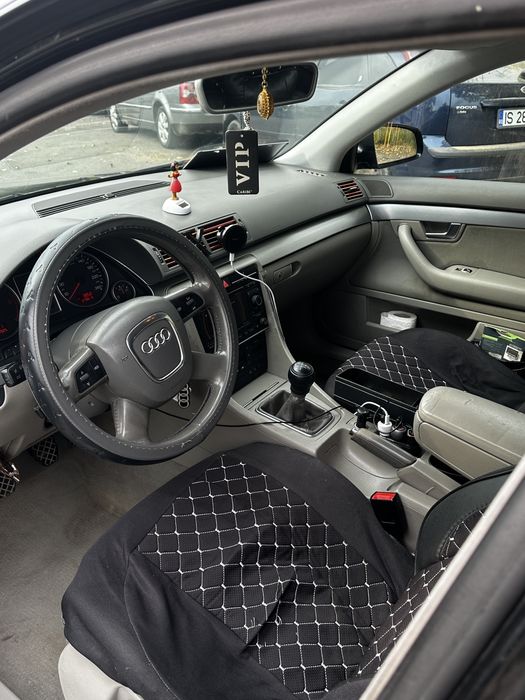 Audi a4 b7 2.0 170 cp vand/schimb
