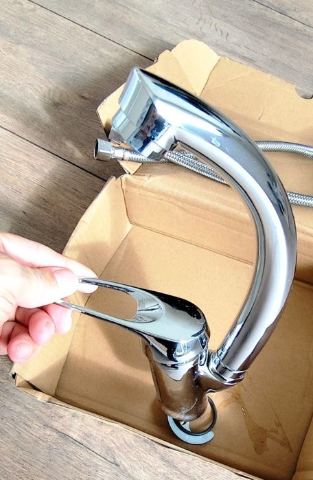 Смесител за мивка