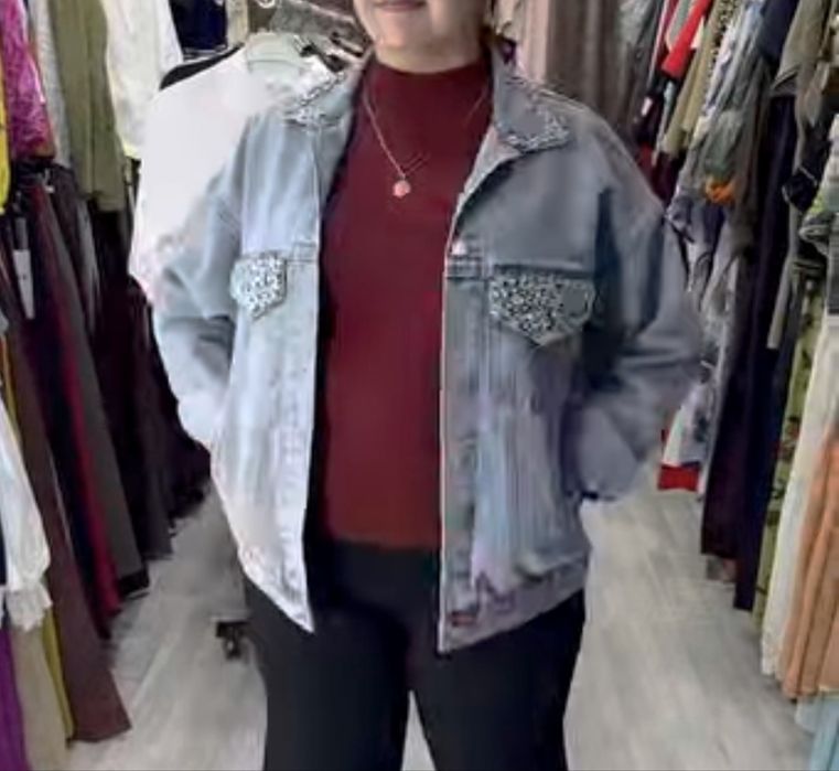 Джинсовая куртка женская