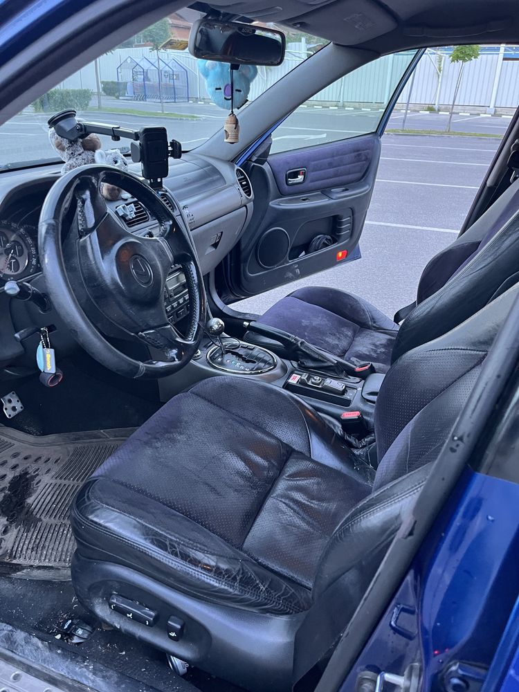 Lexus is200 155hp Automatic