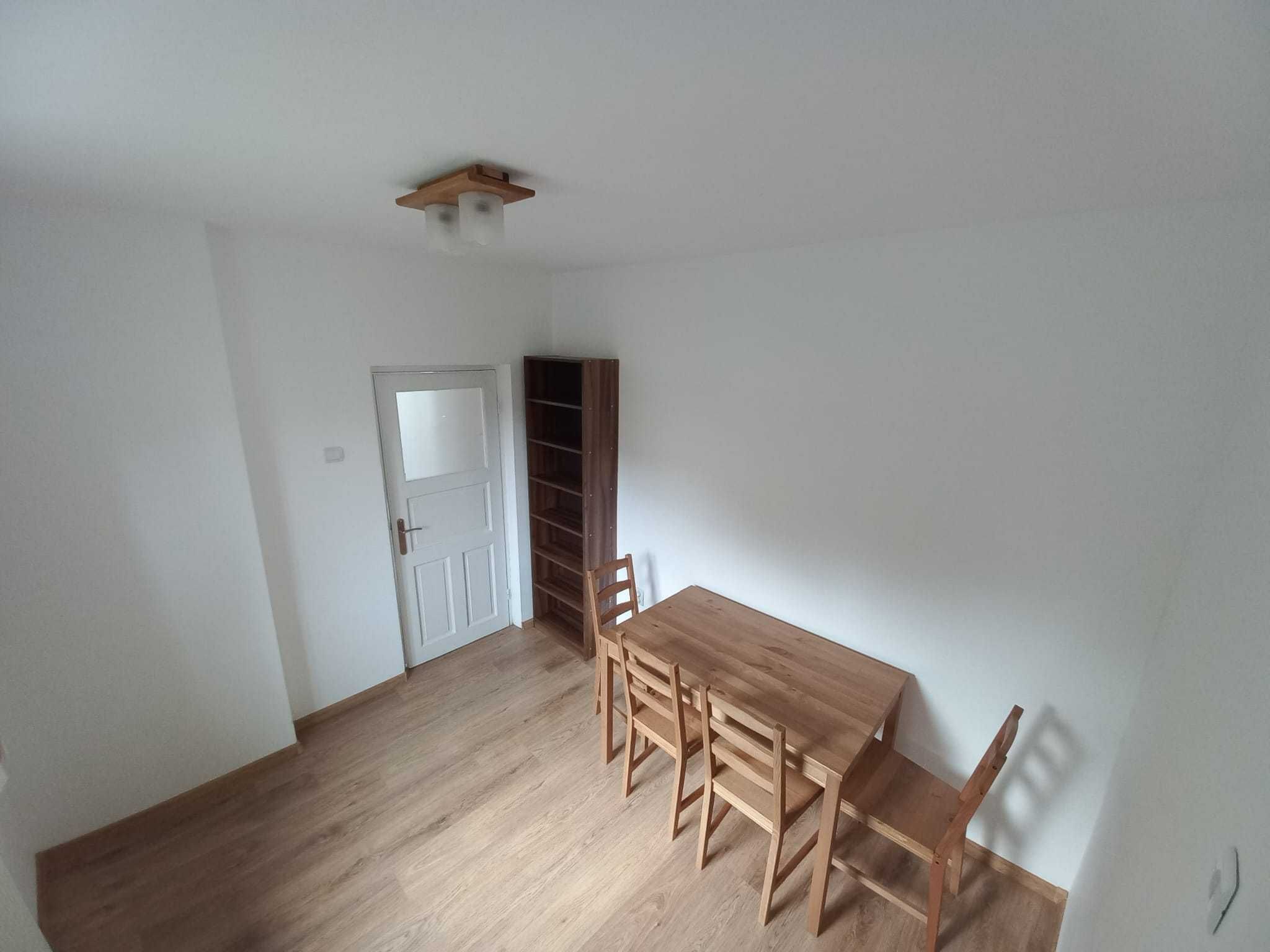 Casa de inchiriat direct proprietar 690 Euro