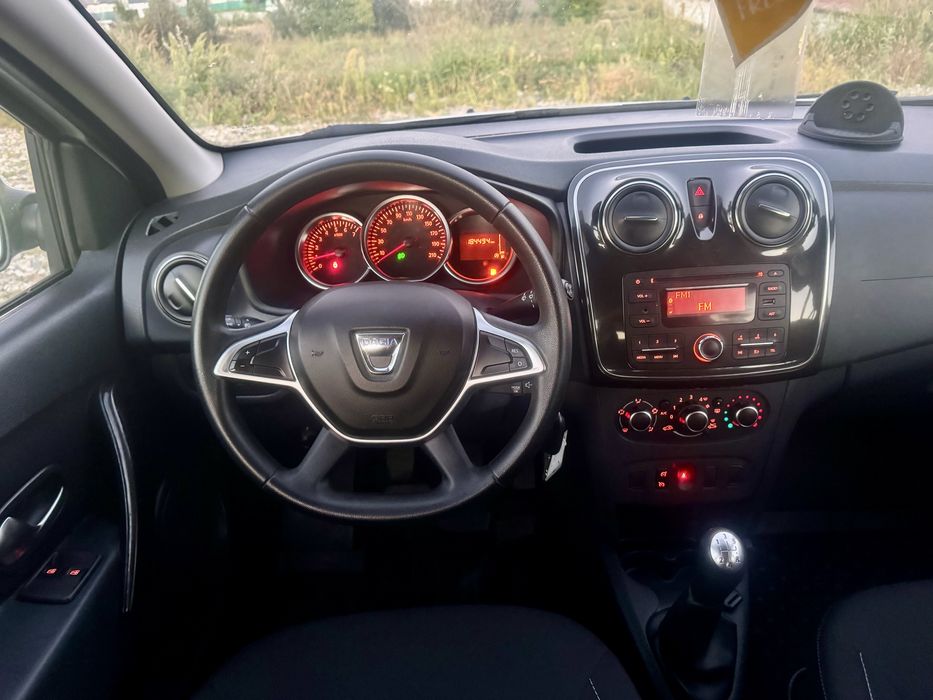 Dacia Sandero facelift, 2017 euro 6 - 0.9 turbo 90cai cu AC