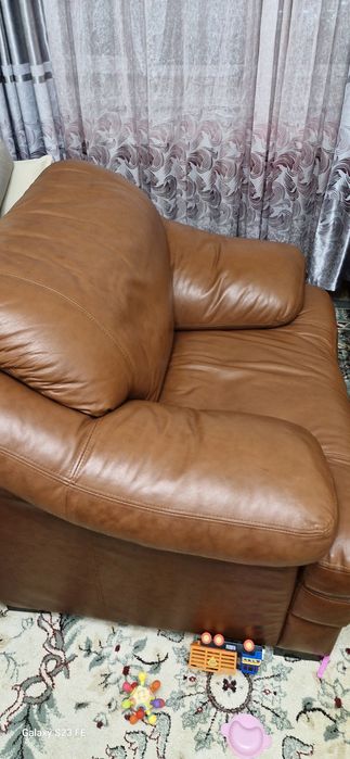 Диван + кремло кожаные