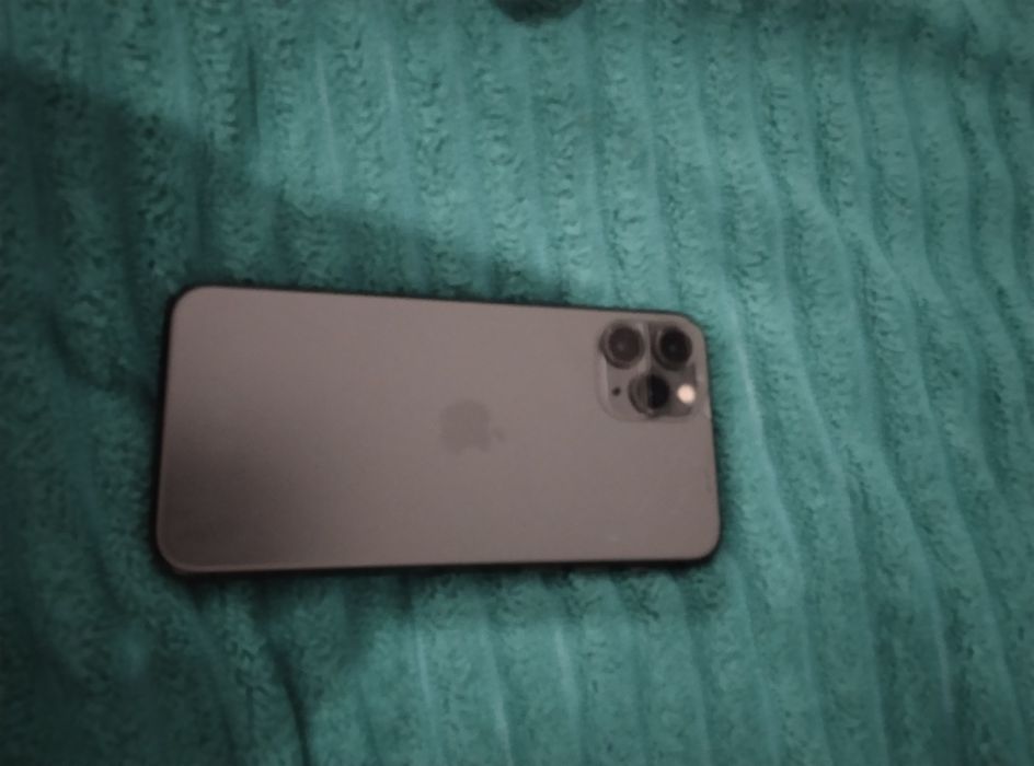 Продаю iphone 11 pro 256gb