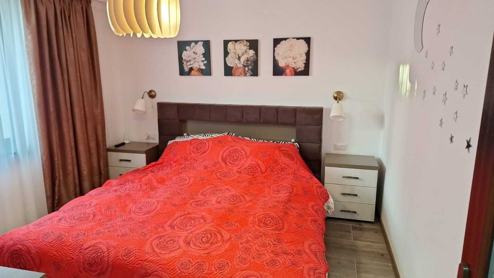 Apartament renovat si mobilat pe Blv Cosminului