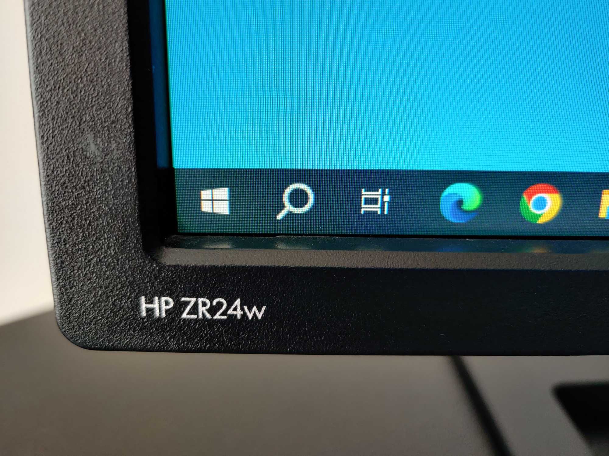 Монитор HP ZR24w 24" 1920x1200 16:10