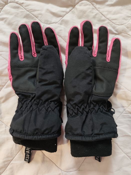 Термо бельо и ръкавици за ски