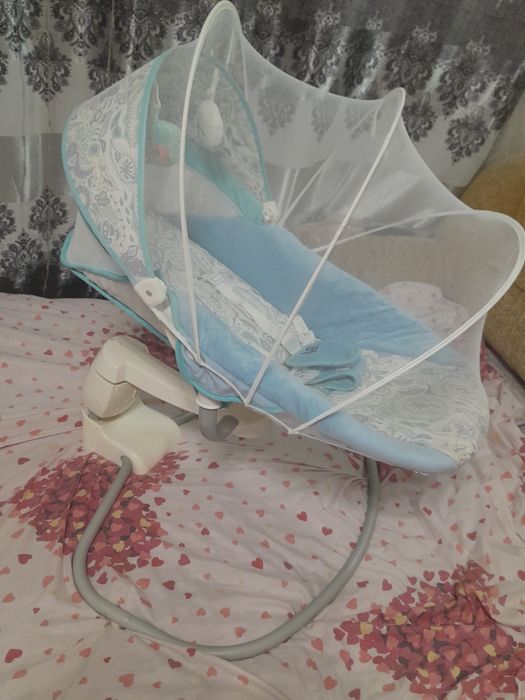 Детский электронный шезлонг