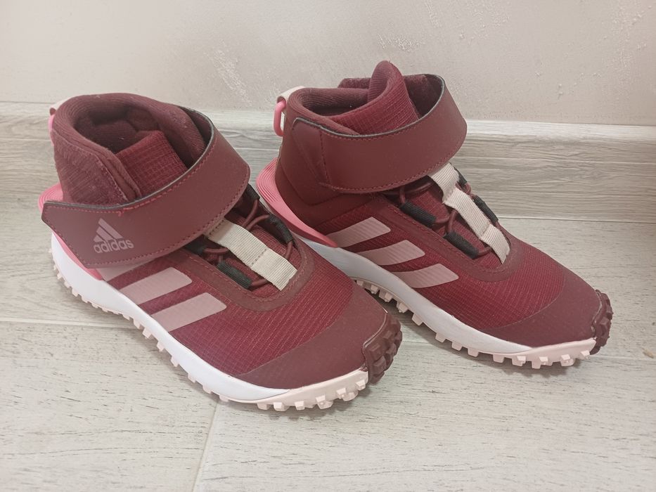 Детски боти Adidas, размер 33