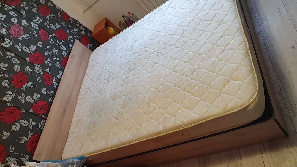 Pat 160x200 de vanzare