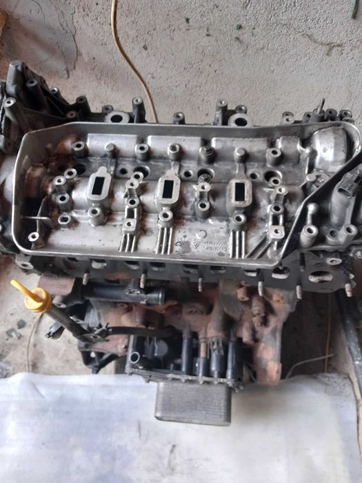 Motor Opel Vivaro b 1,6 biturbo diesel