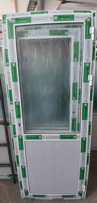 Готовыйе Форточки и Алиминевые Двери.