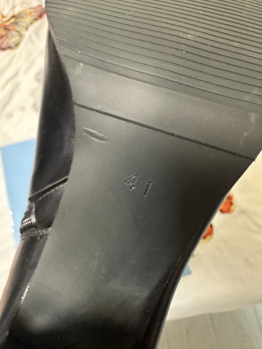 Дамски боти чисто нови размер 41