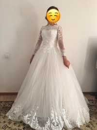 Срочно Продам Свадебное платье Бесагаш