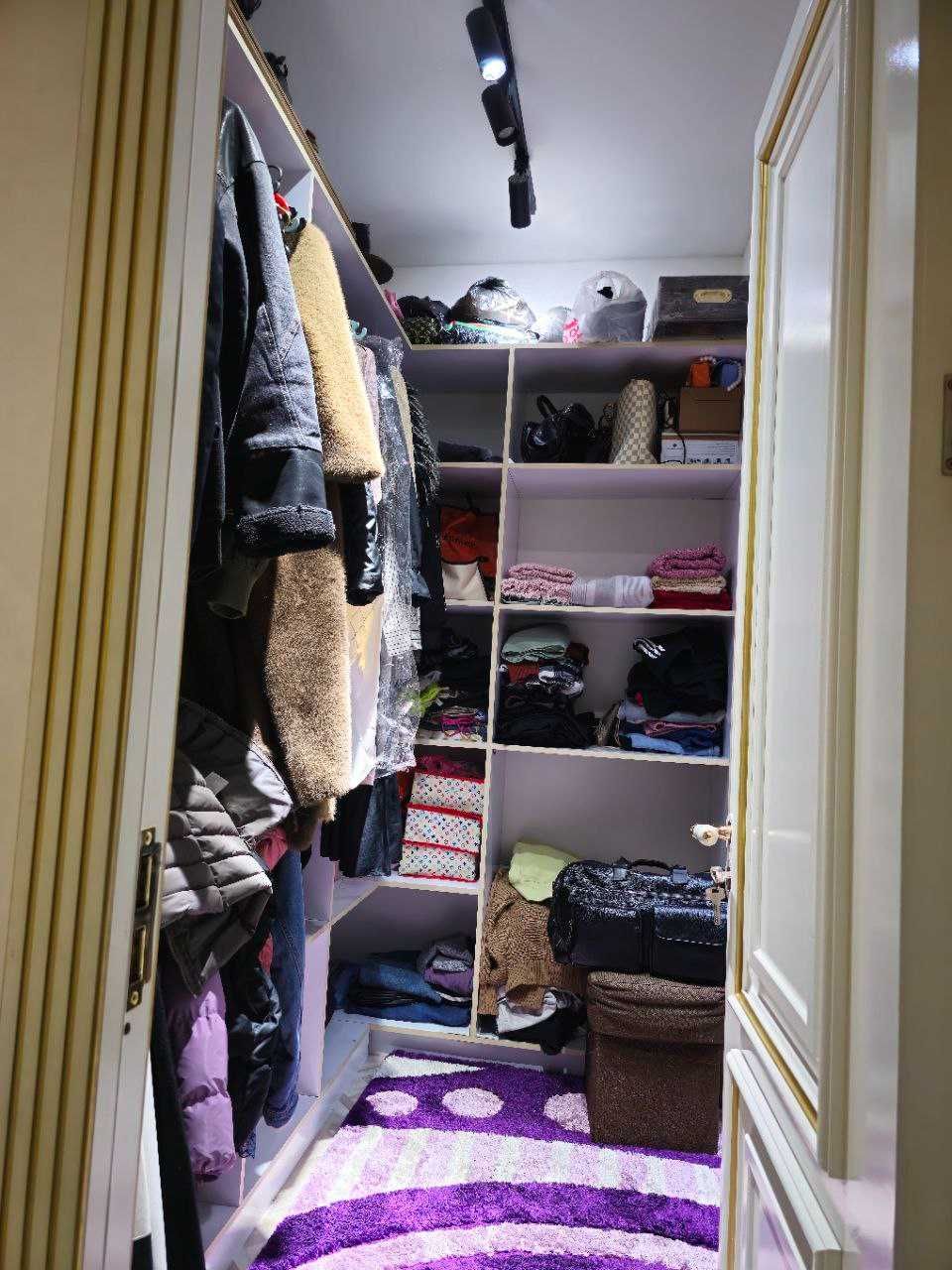СРОЧНО !! Продается квартира в Яшнабаде 3/1/8 ( 88 кв/м ) Azia House