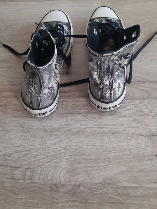 Tenisi Converse marime 37,5 si 39
