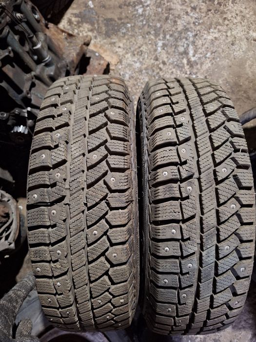 Зимняя, 2 колеса Ваз,шины,