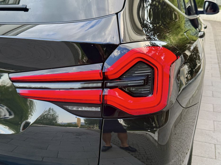 Bmw x3 -xdrive 2022 -full led jante 19 ich -interior piele