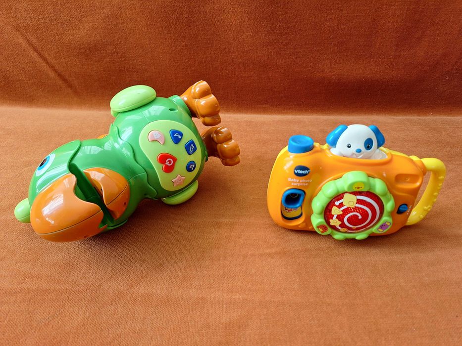 Set jucarii - Papagal vorbitor + Aparat foto 35 melodii