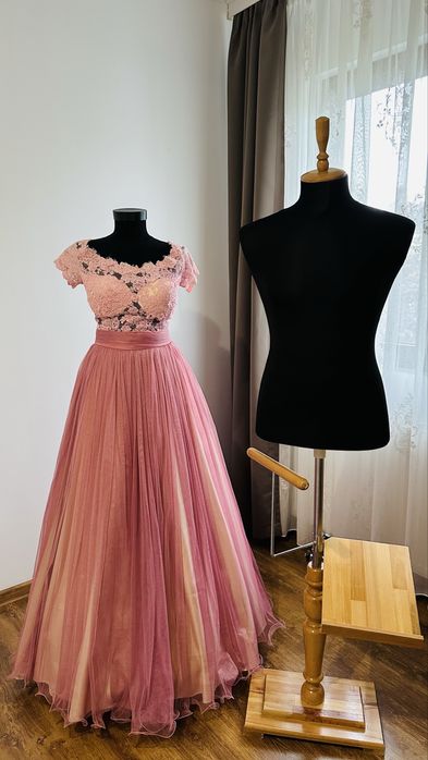 Bust manechin damă/barbat cu picior