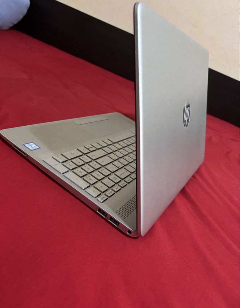 ЛАПТОП HP 15 Intel Core i3 7TH GEN 8GB