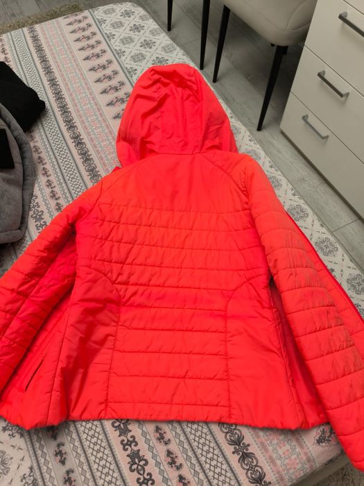 Куртка от Demix в хорошем состоянии