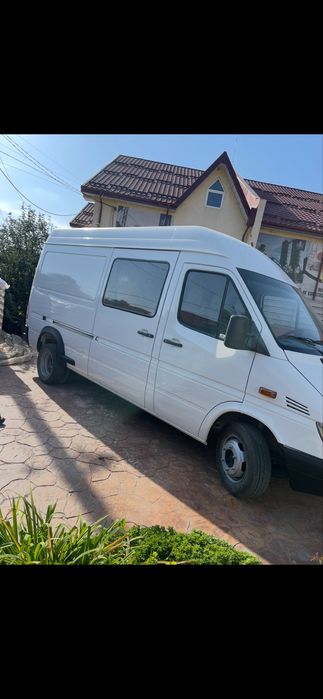 Mercedes sprinter axa dubla